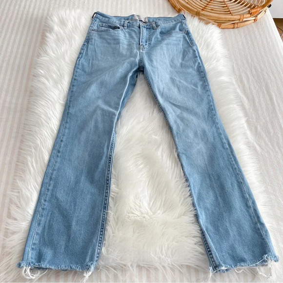 Everlane Straight Leg Denim Jeans Distressed Raw Hem Light Blue High Waisted - Picture 4 of 12